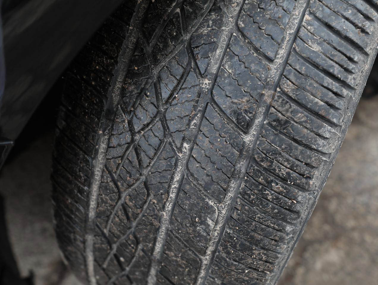 Used 2018 Buick Cascada Sport Touring w/ Dark Effects Package image 25