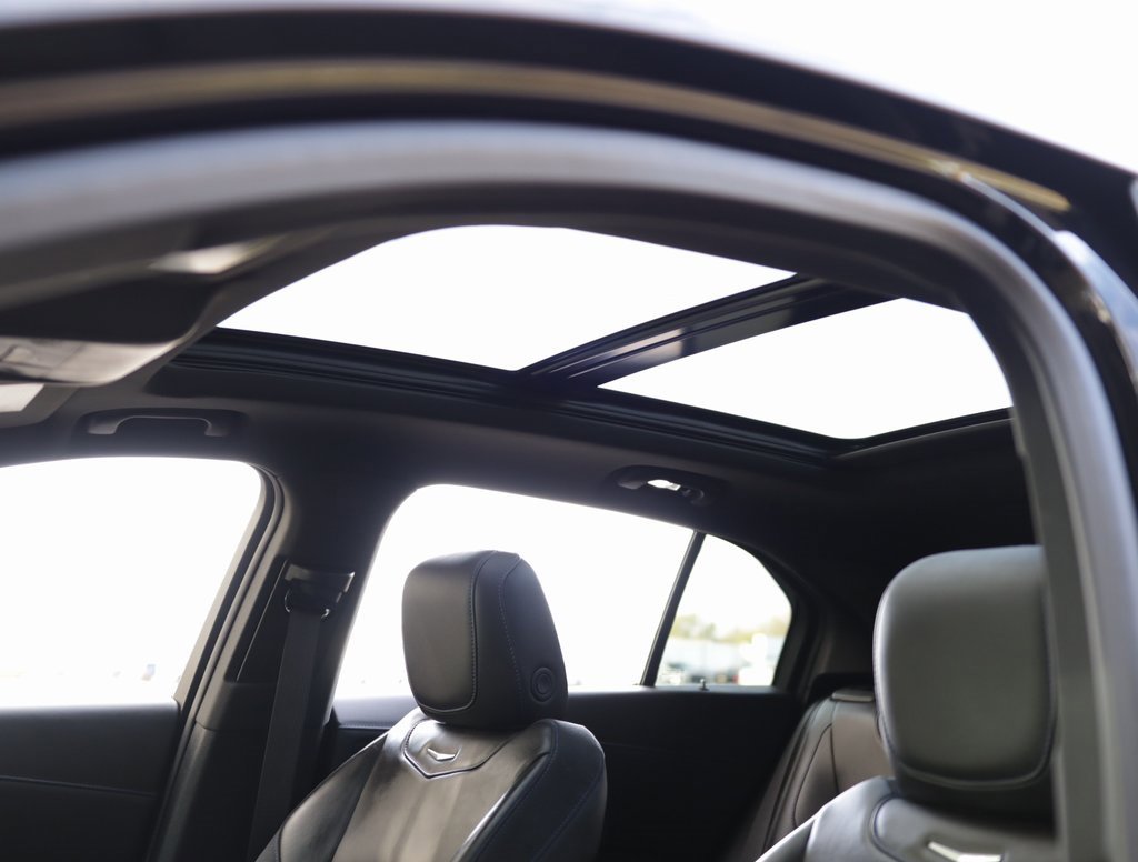 Certified 2024 Cadillac XT4 Sport image 25