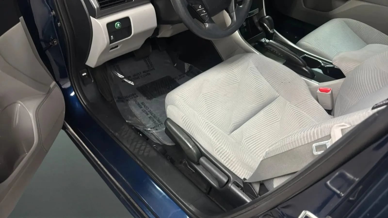 Used 2015 Honda Accord LX image 13
