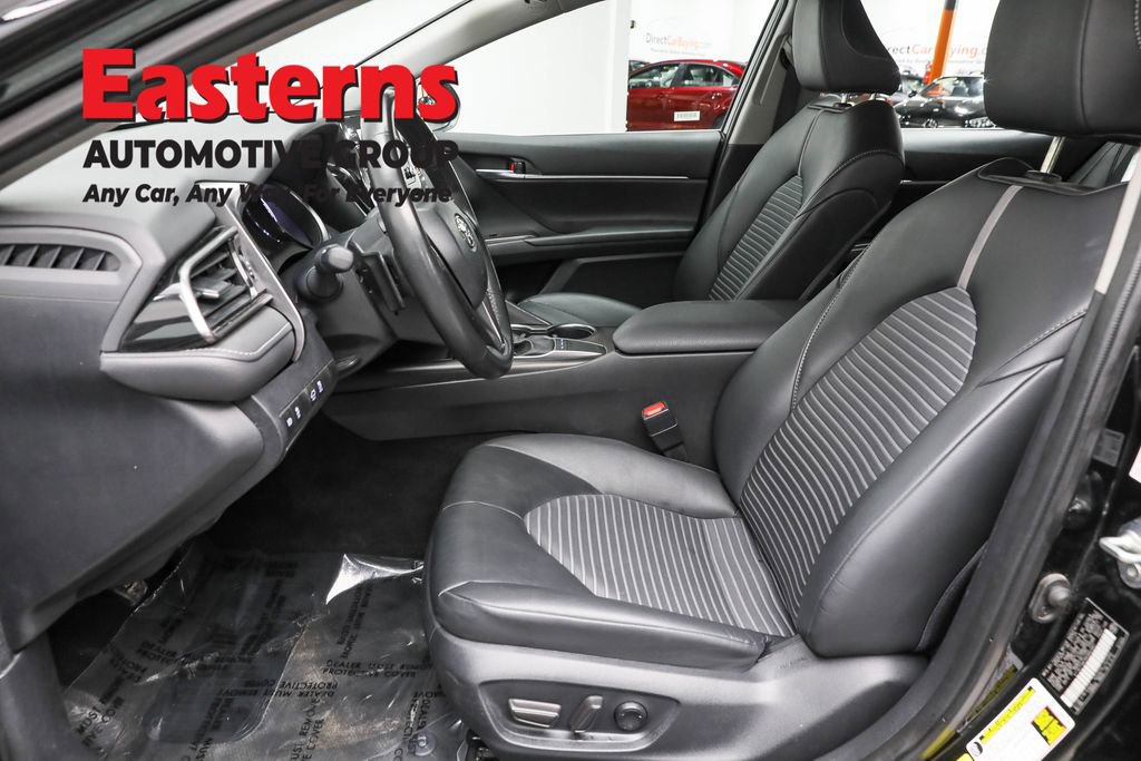 Used 2024 Toyota Camry SE image 21
