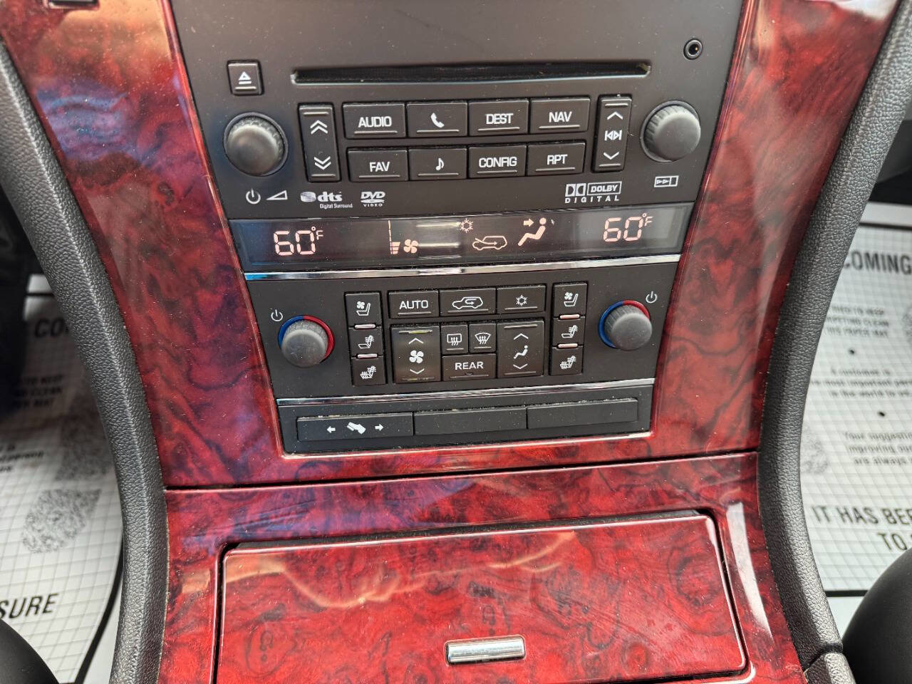 Used 2012 Cadillac Escalade Luxury image 50