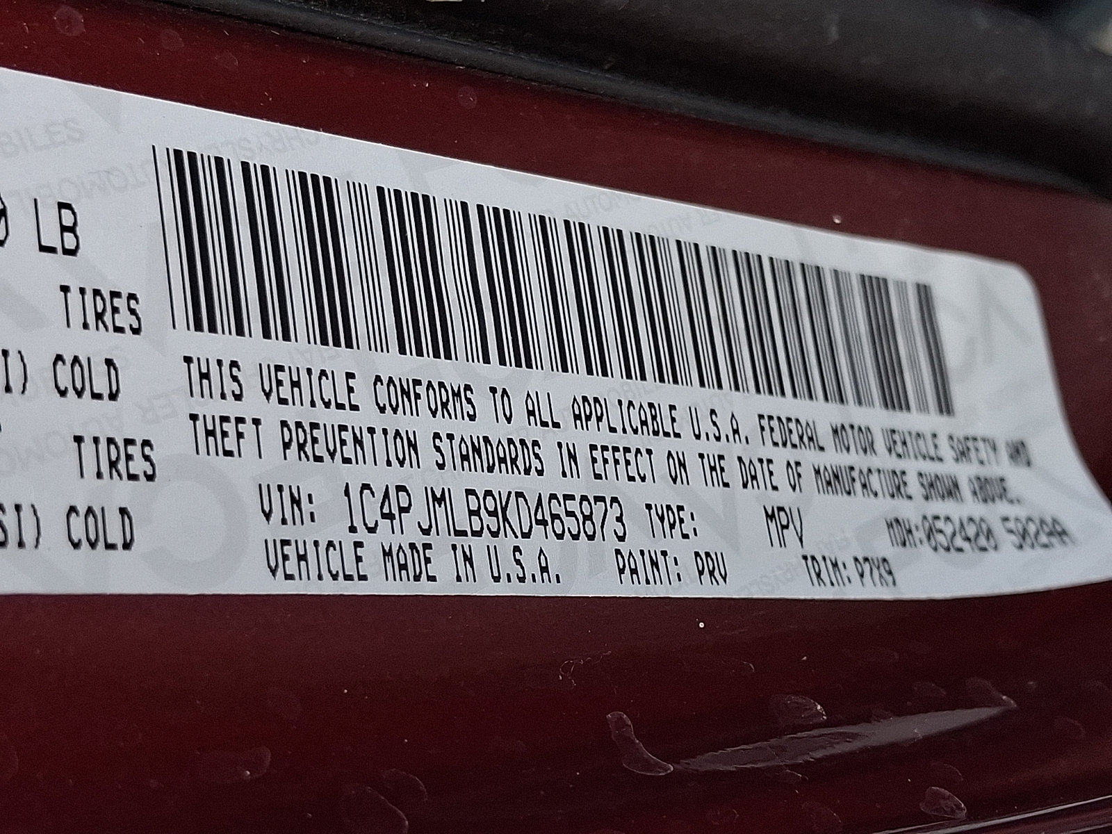 Used 2019 Jeep Cherokee Latitude Plus w/ Cold Weather Group AWD/4WD image 27