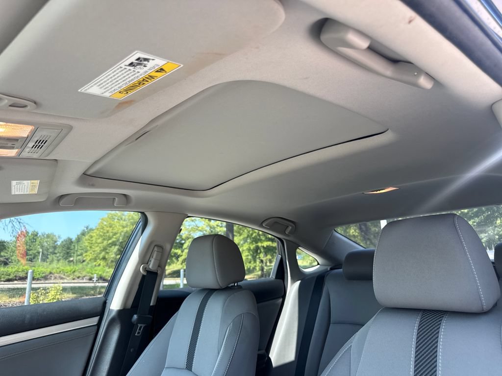 Certified 2017 Honda Civic EX image 31