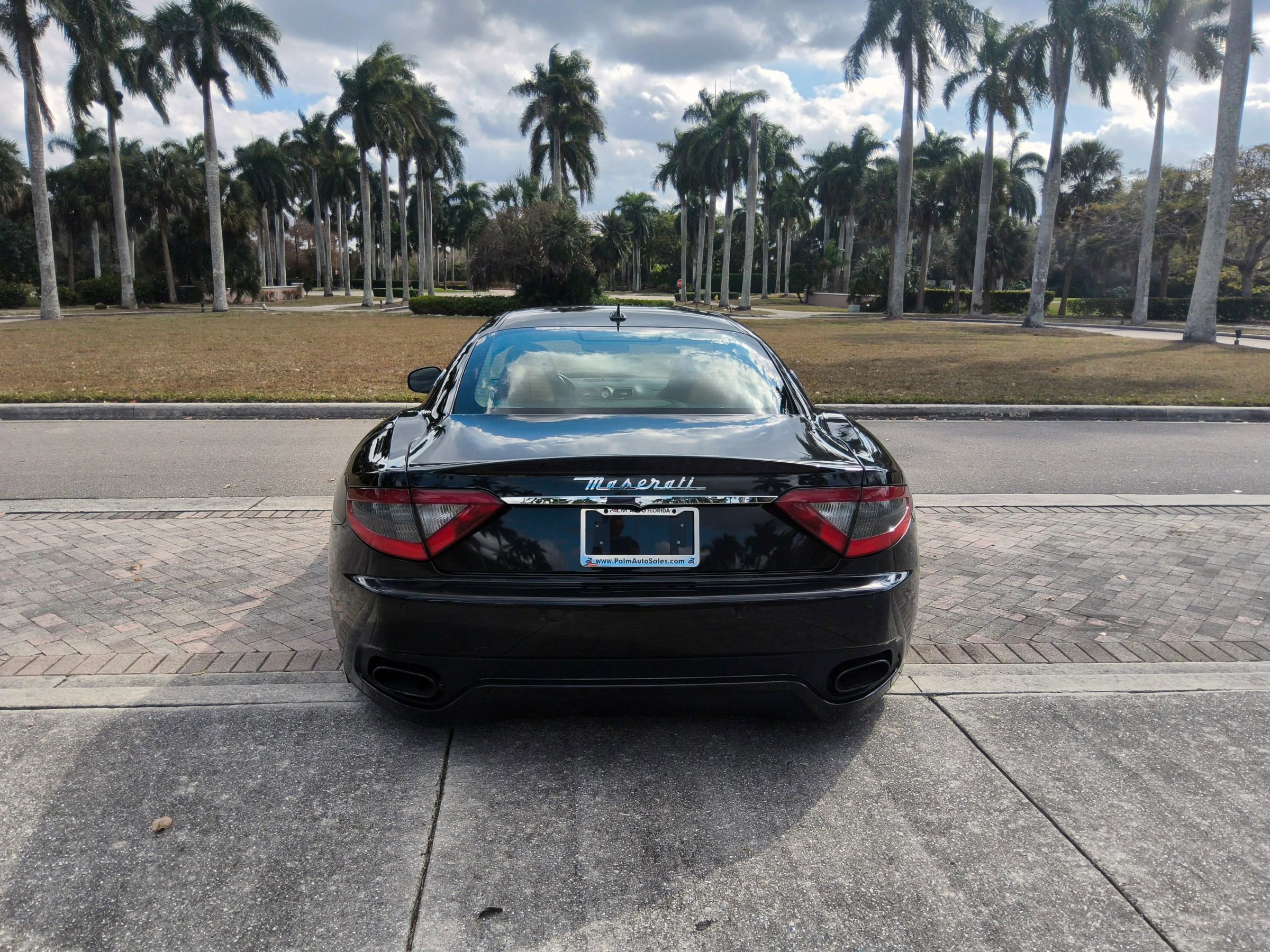 Used 2016 Maserati GranTurismo Sport image 13