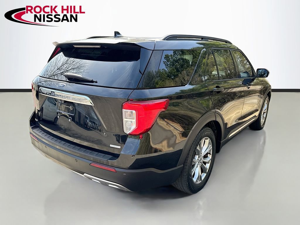 Used 2020 Ford Explorer XLT w/ Equipment Group 202A image 7