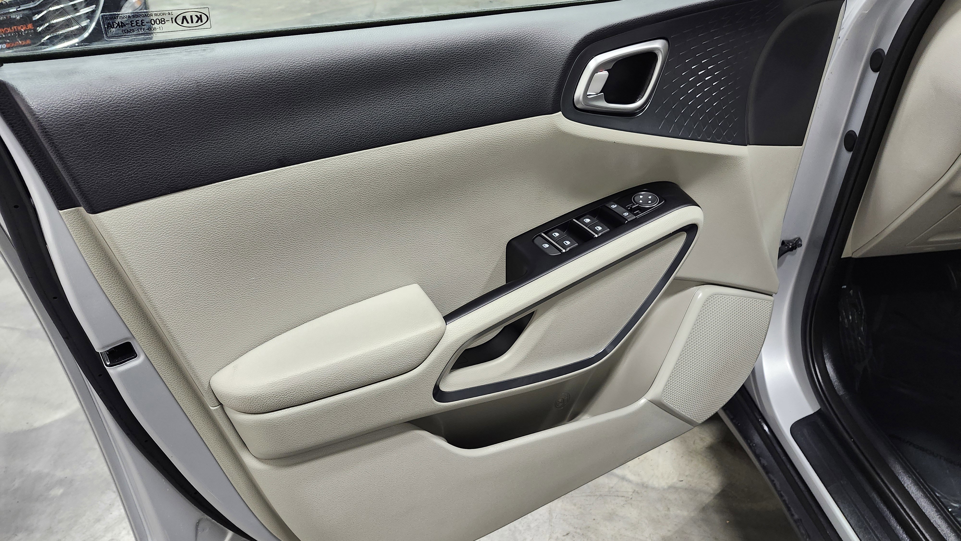 Used 2021 Kia Soul S image 23