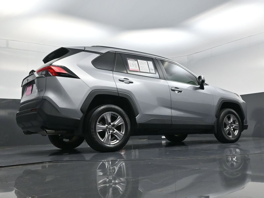 Used 2023 Toyota RAV4 XLE image 19