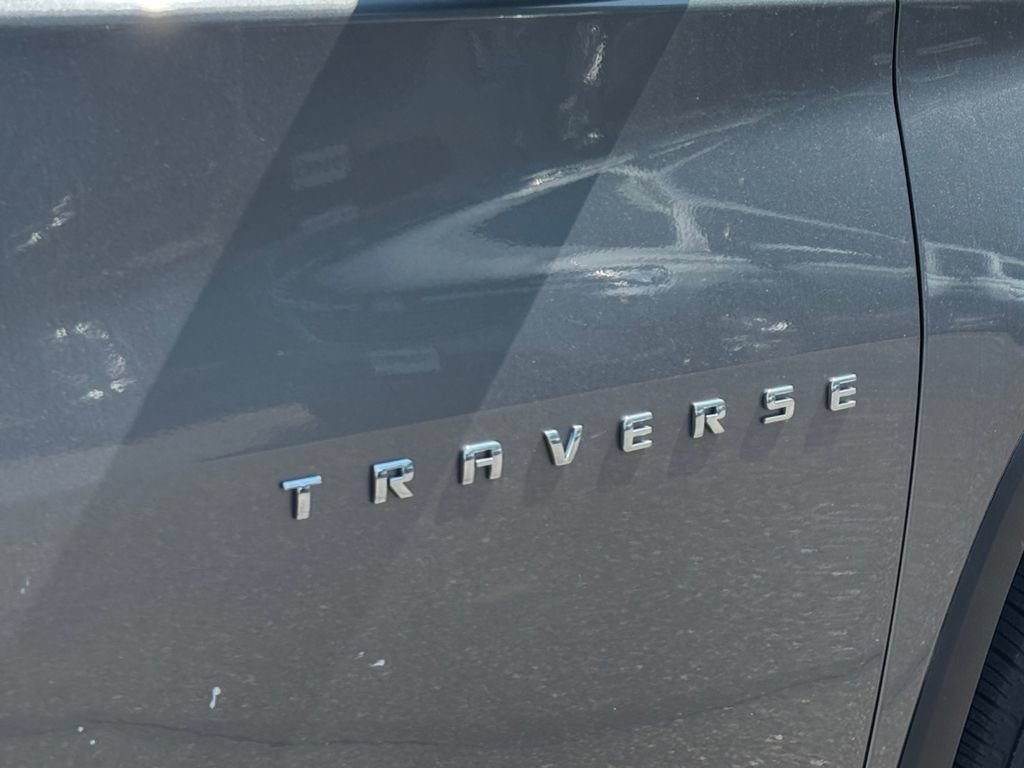 Used 2021 Chevrolet Traverse LT AWD/4WD image 37