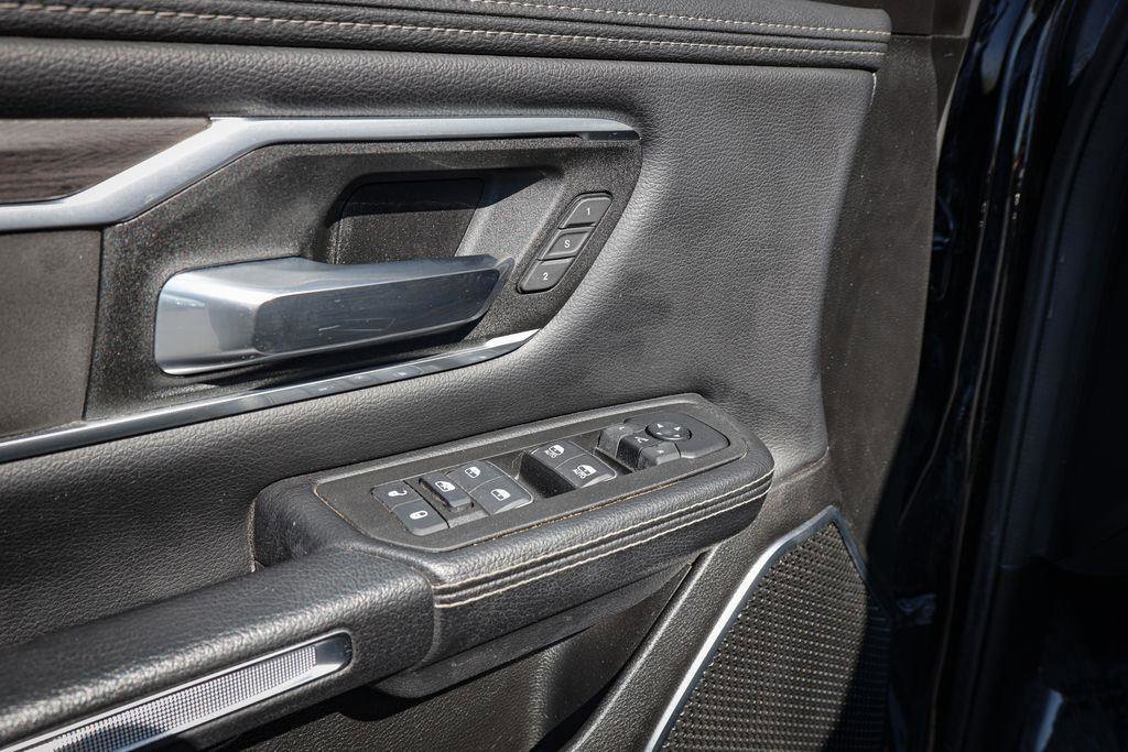Used 2025 RAM 1500 Laramie image 16