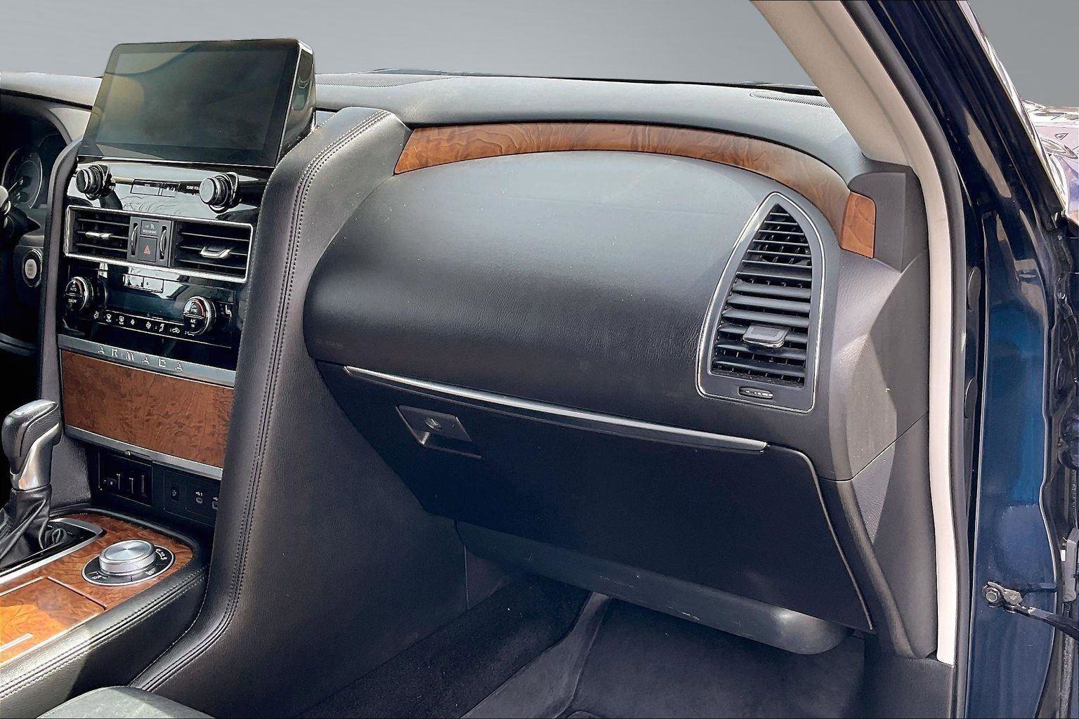 Used 2022 Nissan Armada SL AWD/4WD image 17