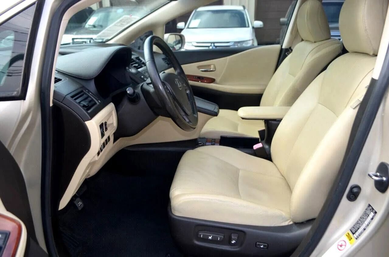 Used 2012 Lexus HS 250h image 19