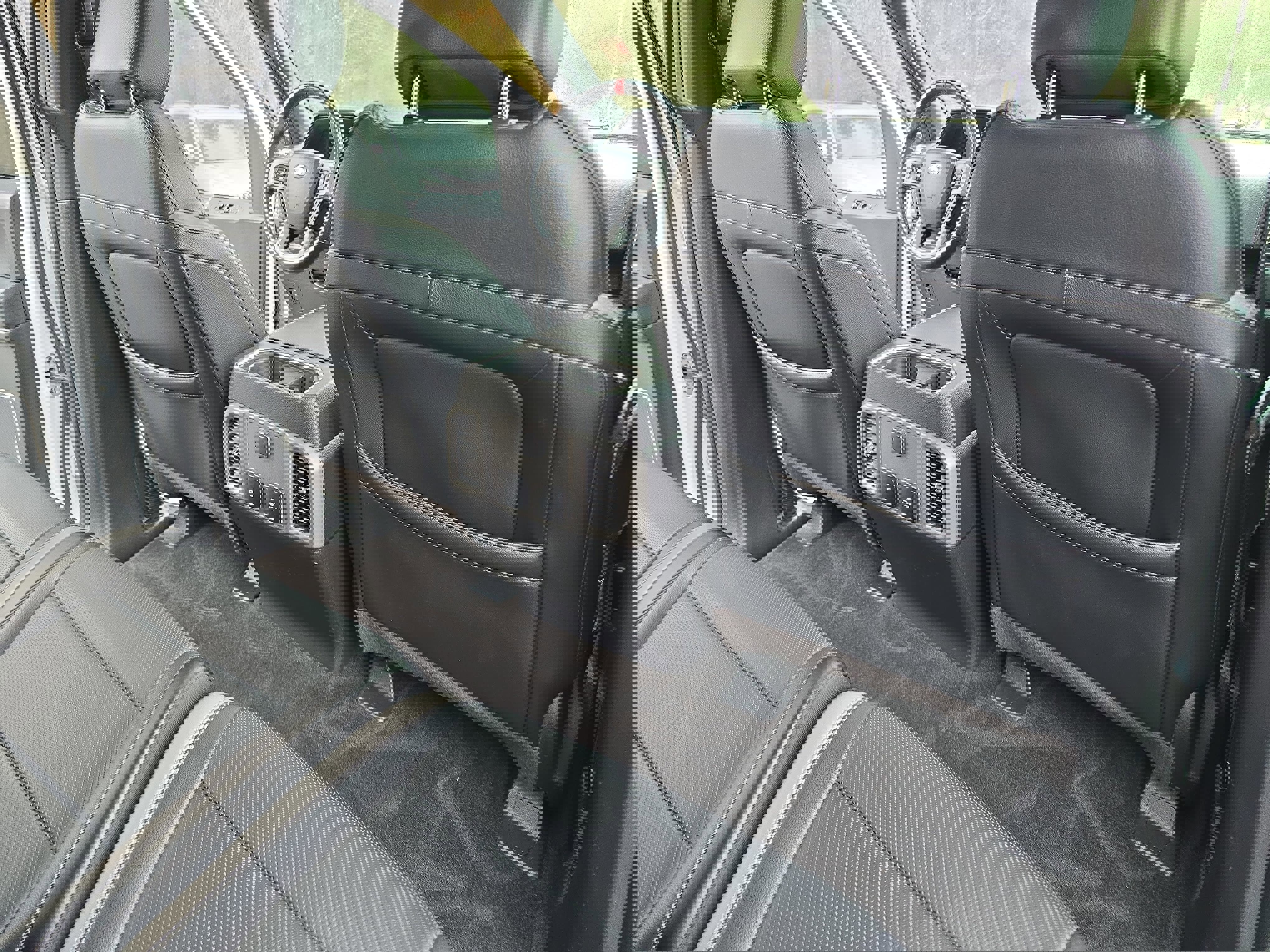 Used 2018 Ford F150 Raptor w/ Equipment Group 802A Luxury image 11