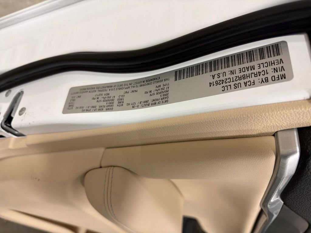 New 2026 Jeep Grand Cherokee Limited w/ Limited Altitude Package image 33