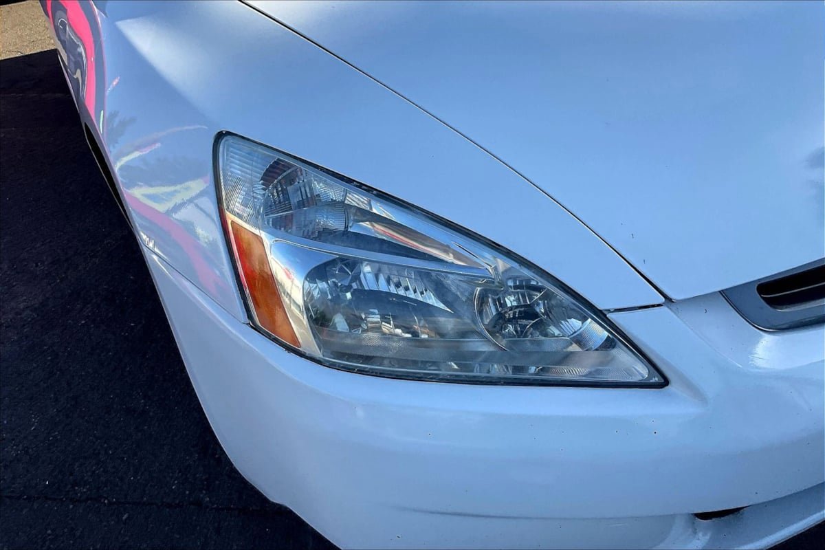 Used 2004 Honda Accord LX image 30