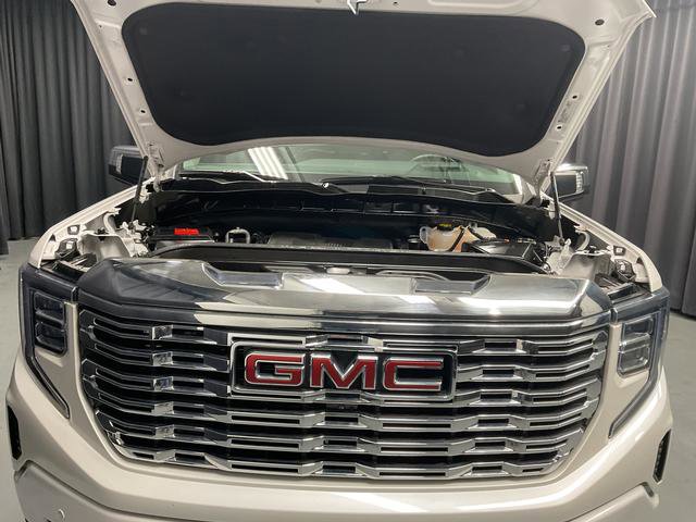Used 2023 GMC Sierra 1500 Denali w/ Denali Reserve Package image 16