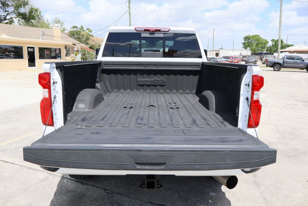 Certified 2024 Chevrolet Silverado 2500 High Country w/ Technology Package image 26