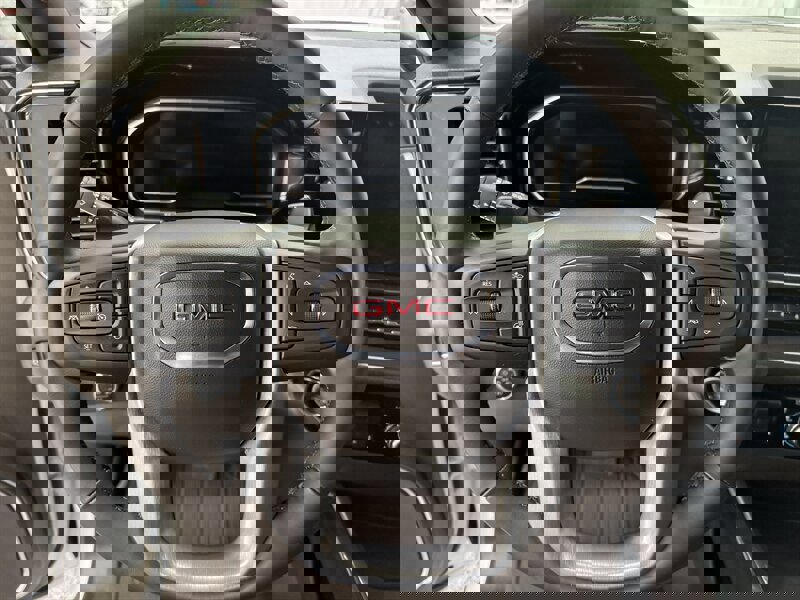 Used 2025 GMC Sierra 1500 SLT w/ SLT Premium Package image 4