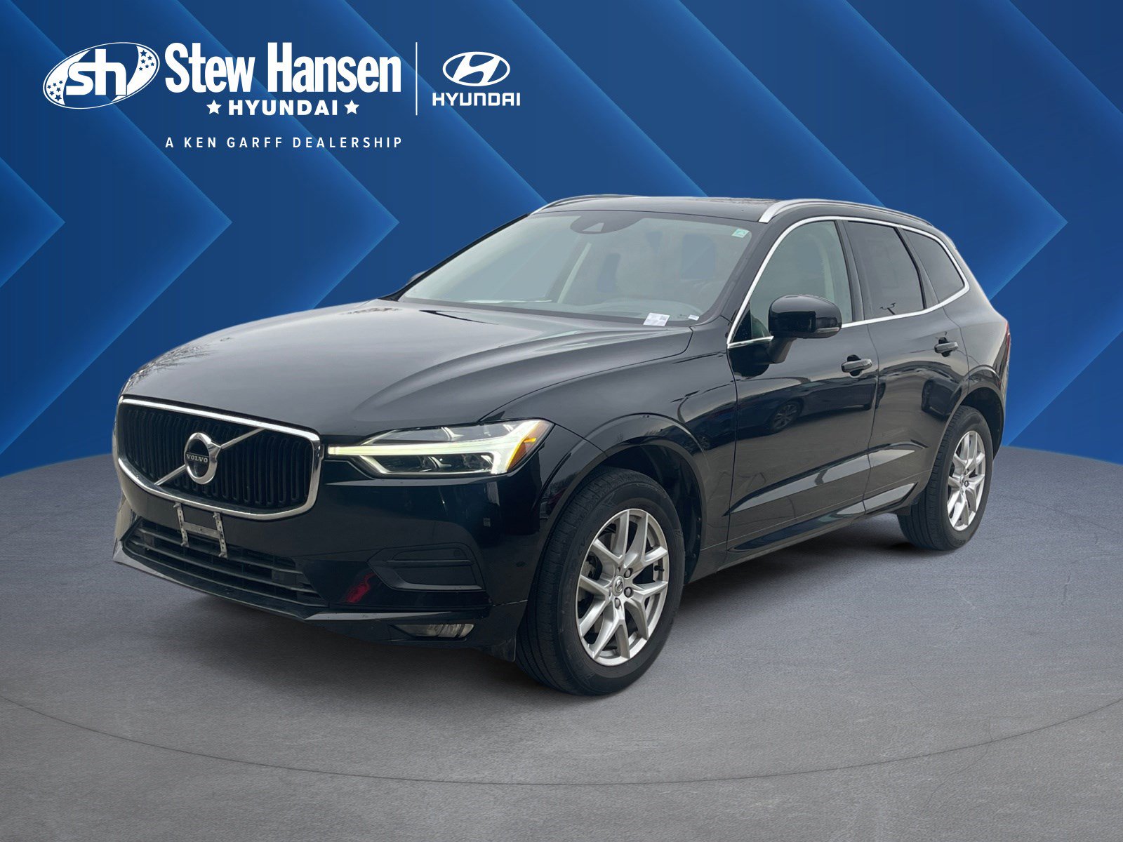 Used 2021 Volvo XC60 T5 Momentum