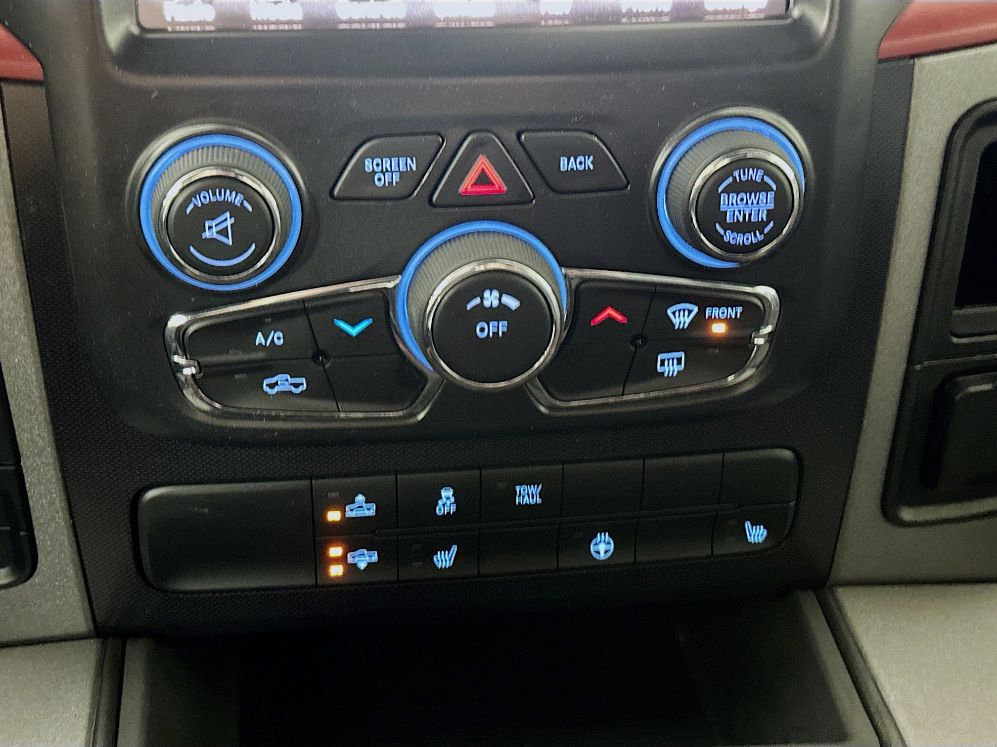 Used 2015 RAM 1500 Rebel w/ Luxury Group image 16