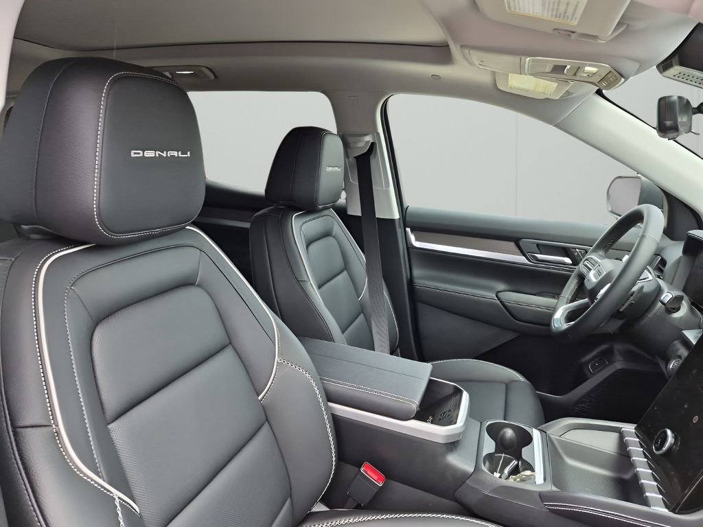 New 2026 GMC Terrain Denali image 15