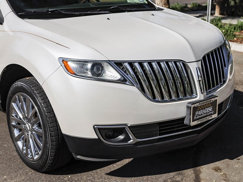 Used 2014 Lincoln MKX FWD w/ Equipment Group 102A image 9