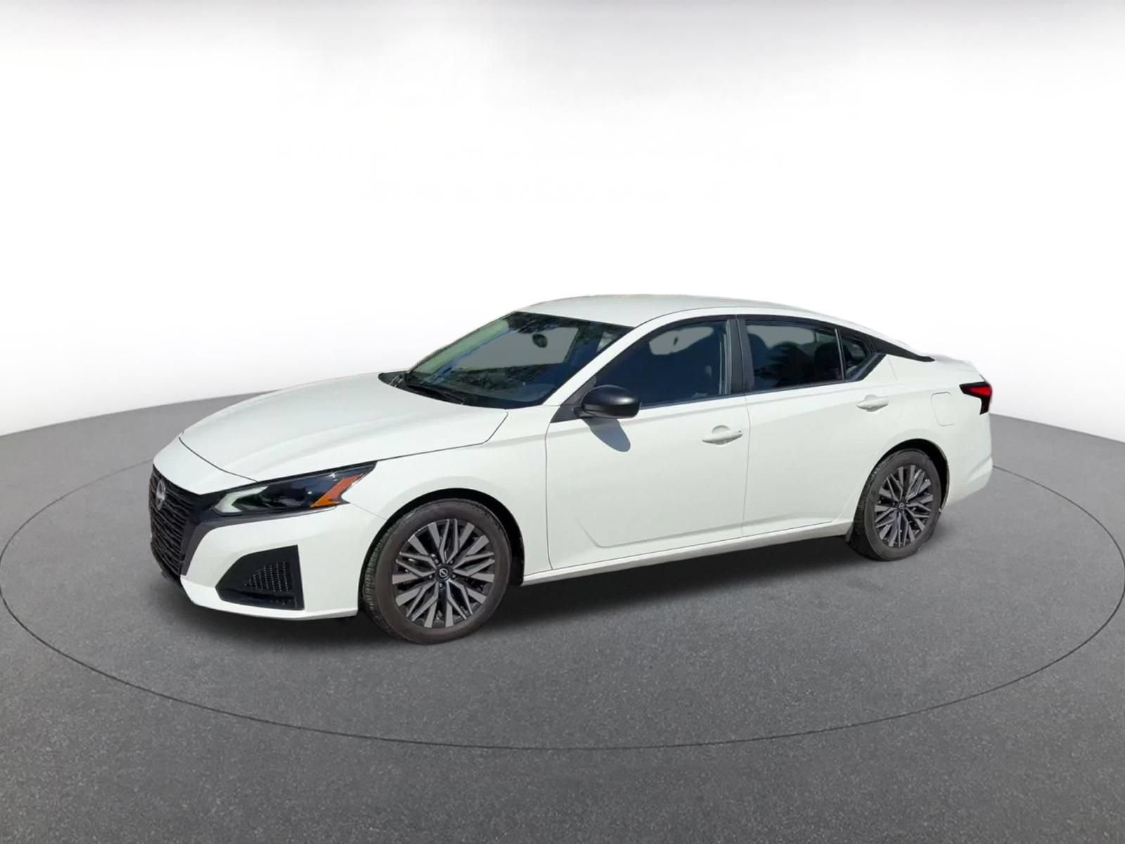 Used 2026 Nissan Altima 2.5 SV FWD image 6