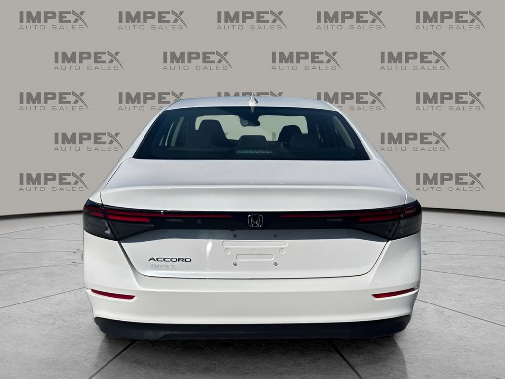 Used 2025 Honda Accord LX image 4