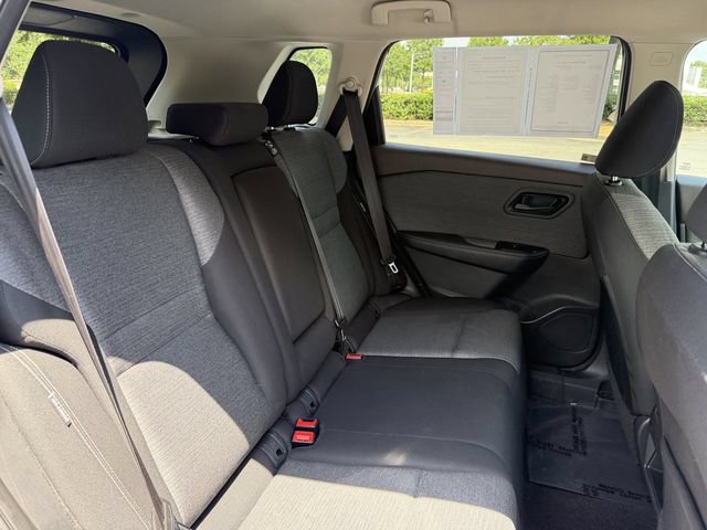 Used 2021 Nissan Rogue S AWD/4WD image 24
