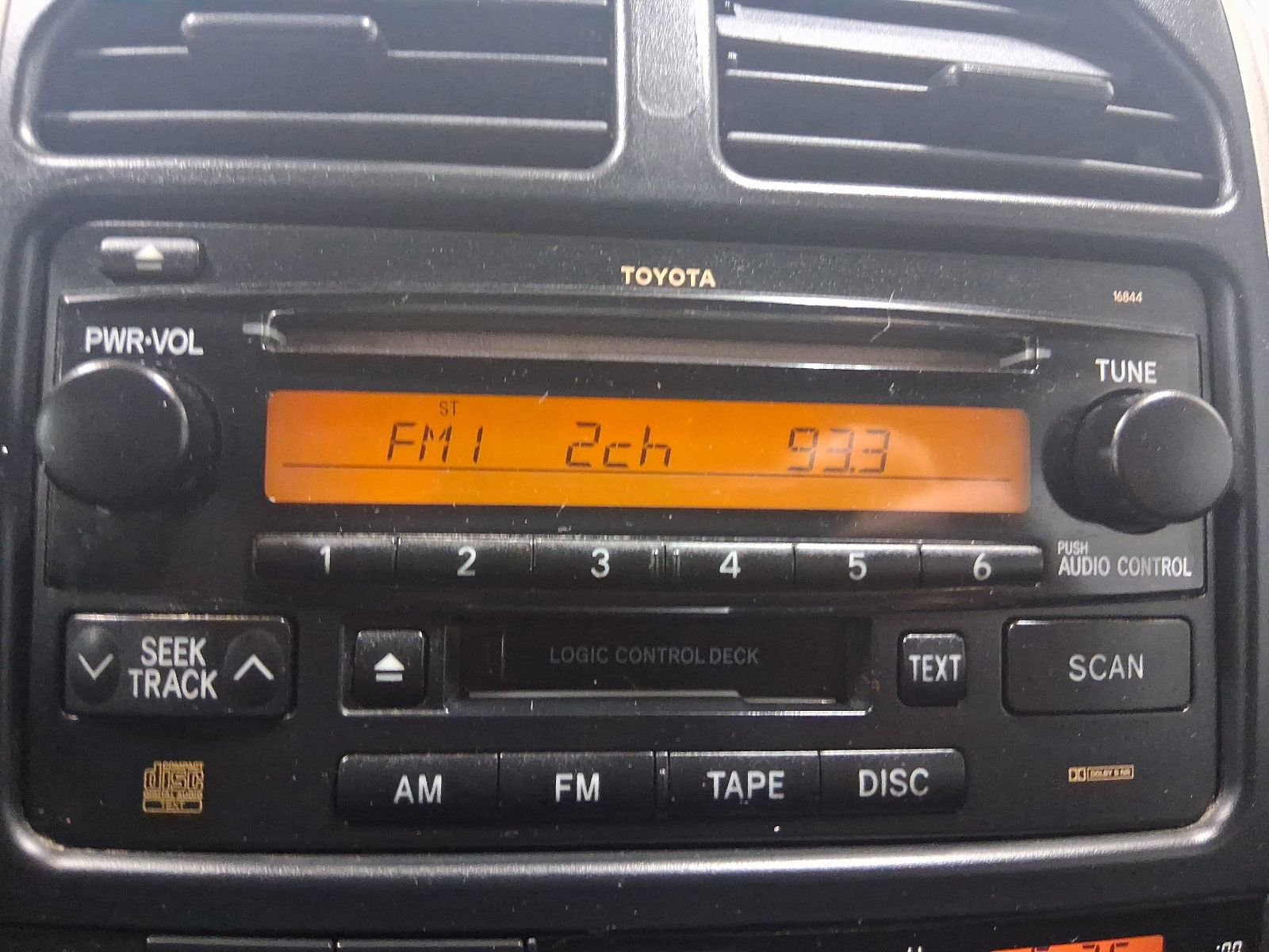 Used 2005 Toyota RAV4 2WD image 24