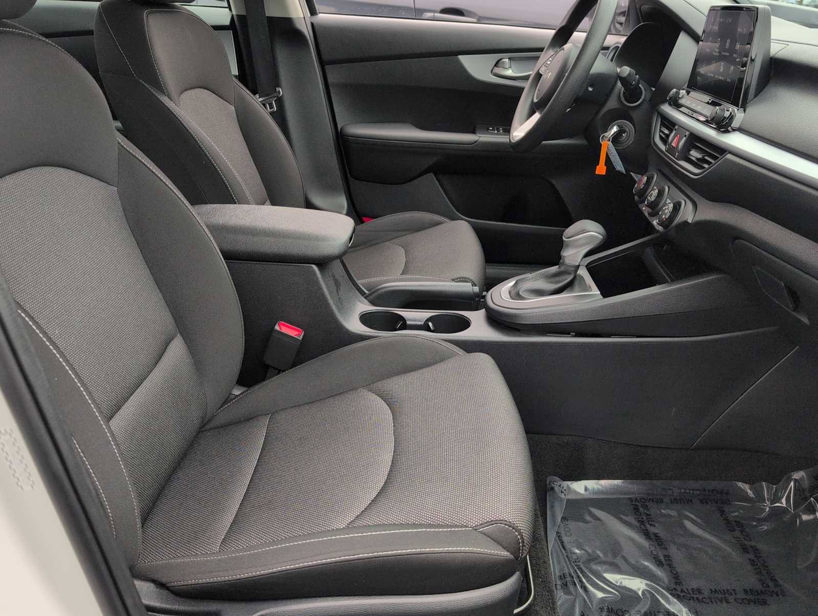 Used 2024 Kia Forte LXS image 21