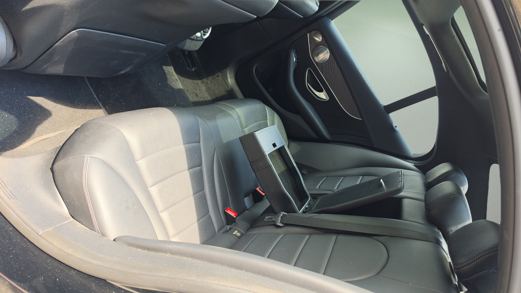 Used 2015 Mercedes-Benz C 300 4MATIC Sedan image 8