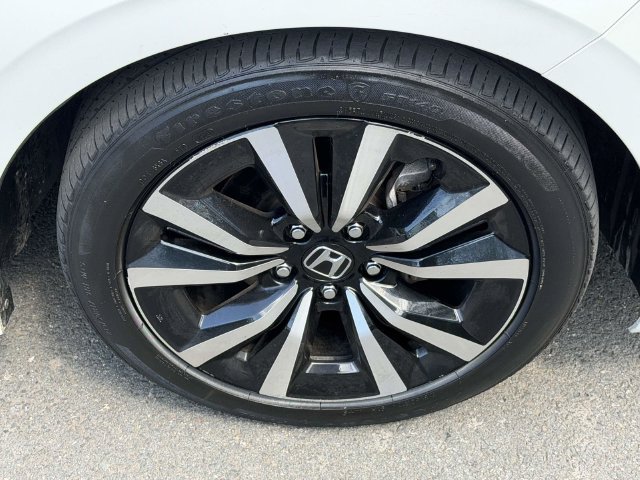 Used 2024 Honda Civic EX image 9