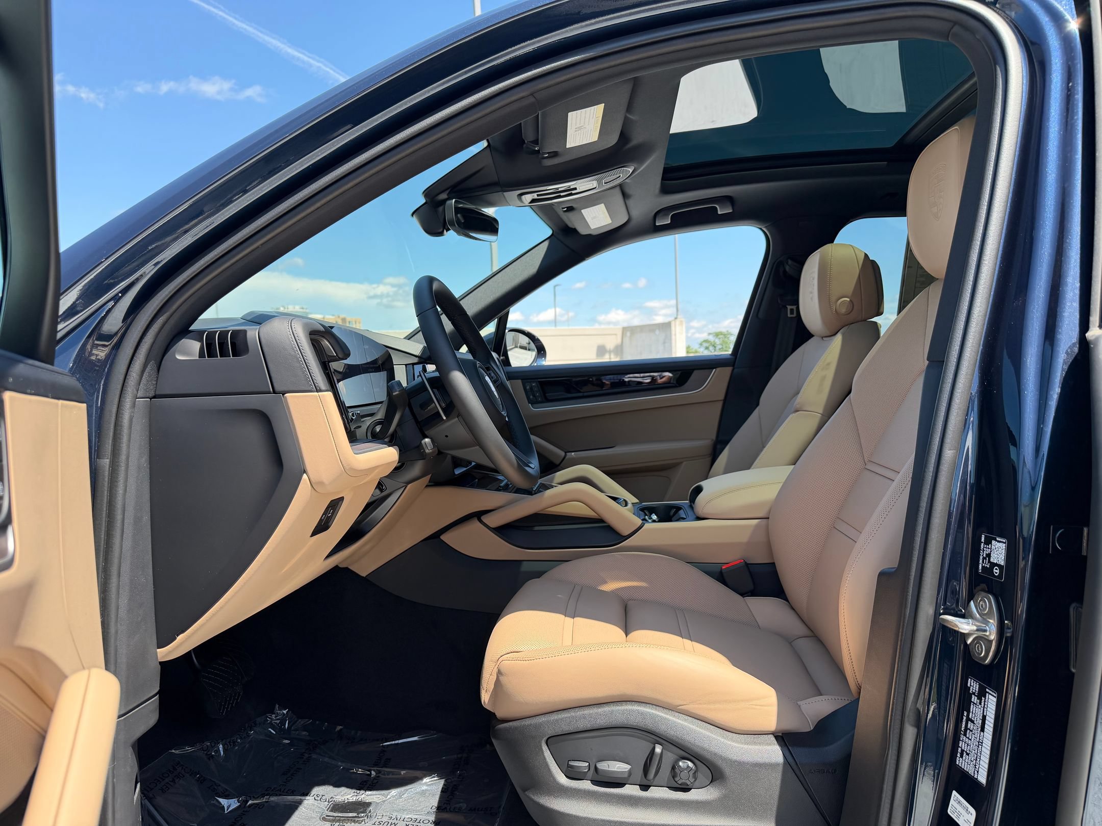 New 2026 Porsche Cayenne E-Hybrid AWD/4WD image 31