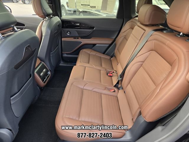New 2026 Lincoln Nautilus Reserve w/ Jet Appearance Package image 6