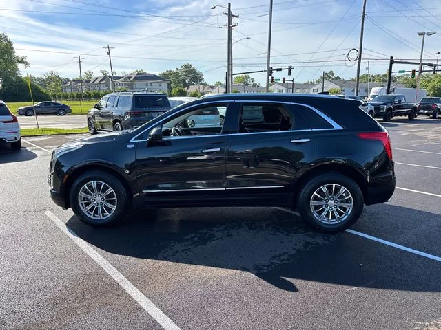 Used 2018 Cadillac XT5 Luxury AWD/4WD image 3
