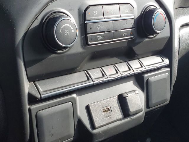 Used 2020 Chevrolet Silverado 1500 Custom w/ Custom Value Package image 32