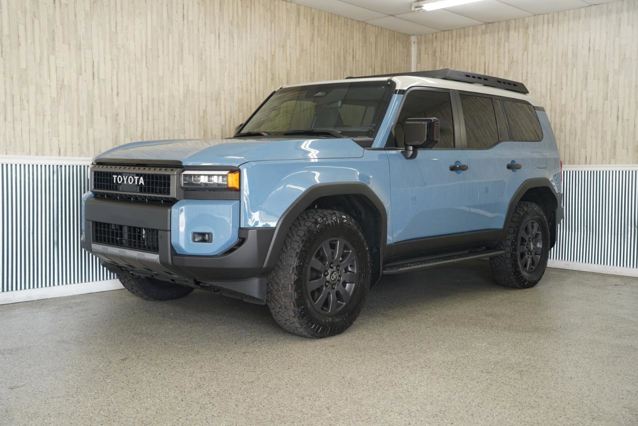 Used 2026 Toyota Land Cruiser AWD/4WD image 4