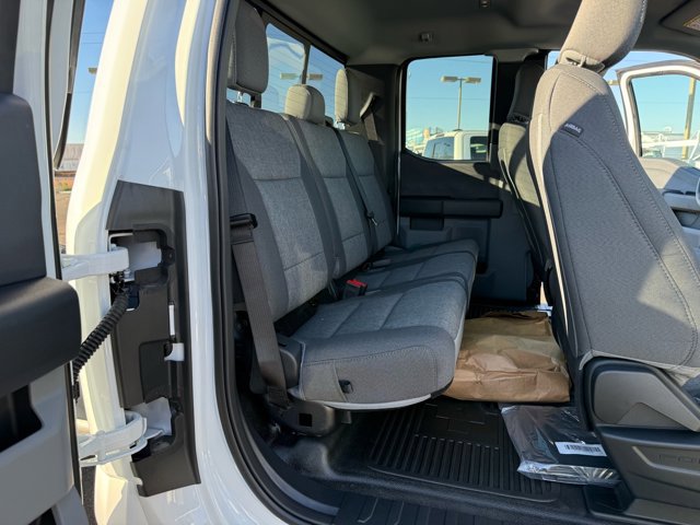 New 2026 Ford F550 4x4 Supercab Super Duty image 14