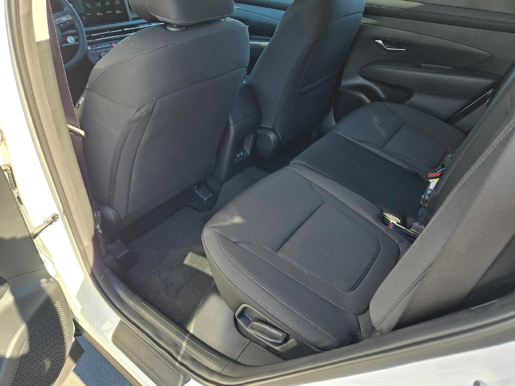 New 2026 Hyundai Tucson SE FWD image 9