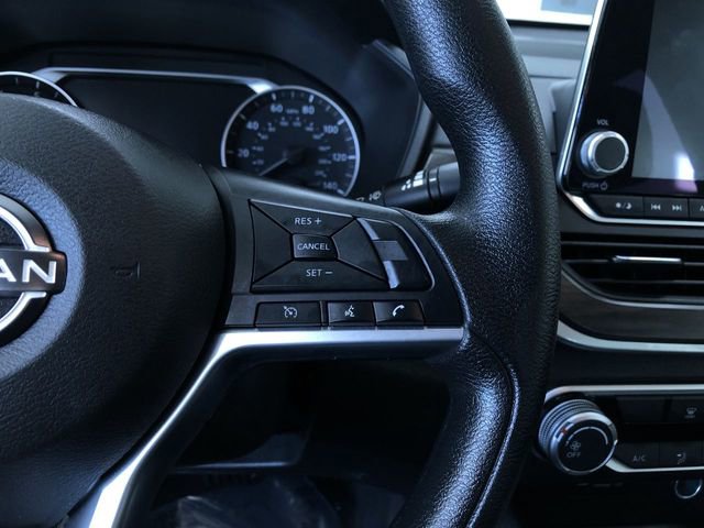 Used 2025 Nissan Altima 2.5 SV image 26