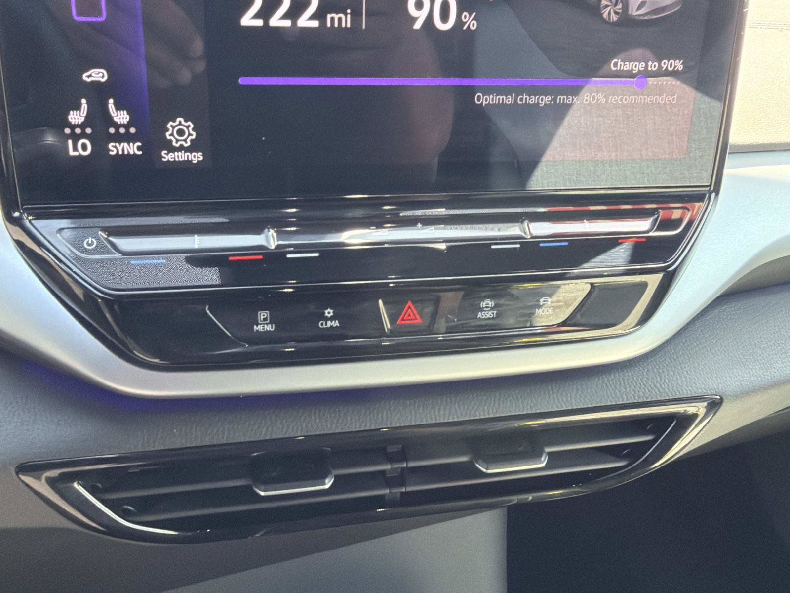 Certified 2023 Volkswagen ID.4 Pro AWD/4WD image 22