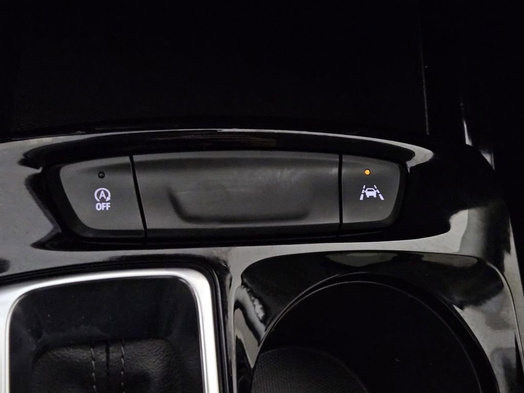 Used 2025 Chevrolet Trax ACTIV w/ Driver Confidence Package image 17