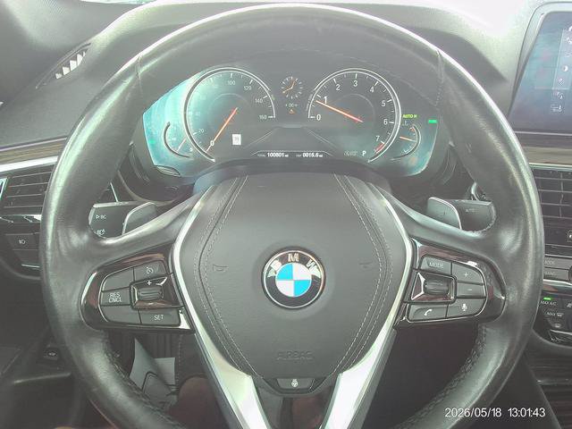 Used 2018 BMW 540i xDrive AWD/4WD image 11
