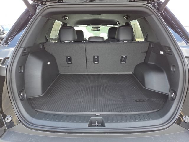 New 2026 Chevrolet Equinox RS w/ Convenience Package III FWD image 18