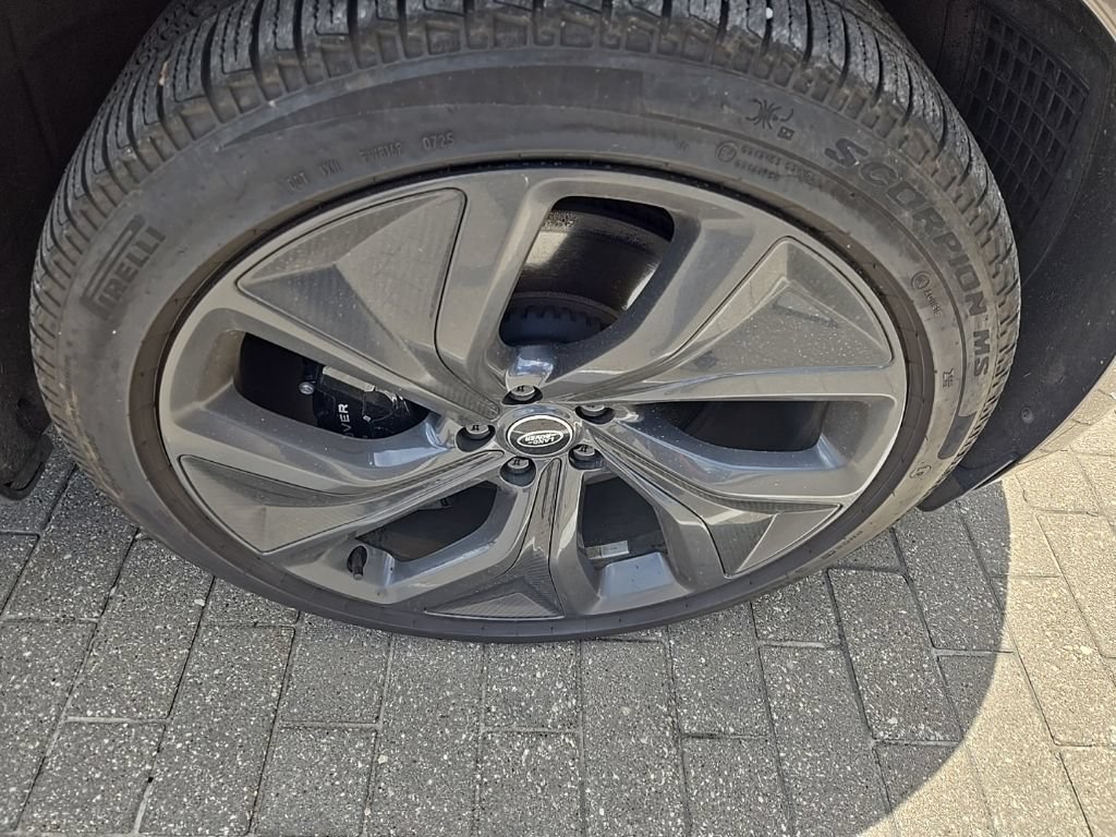Certified 2025 Land Rover Range Rover Sport Autobiography AWD/4WD image 12