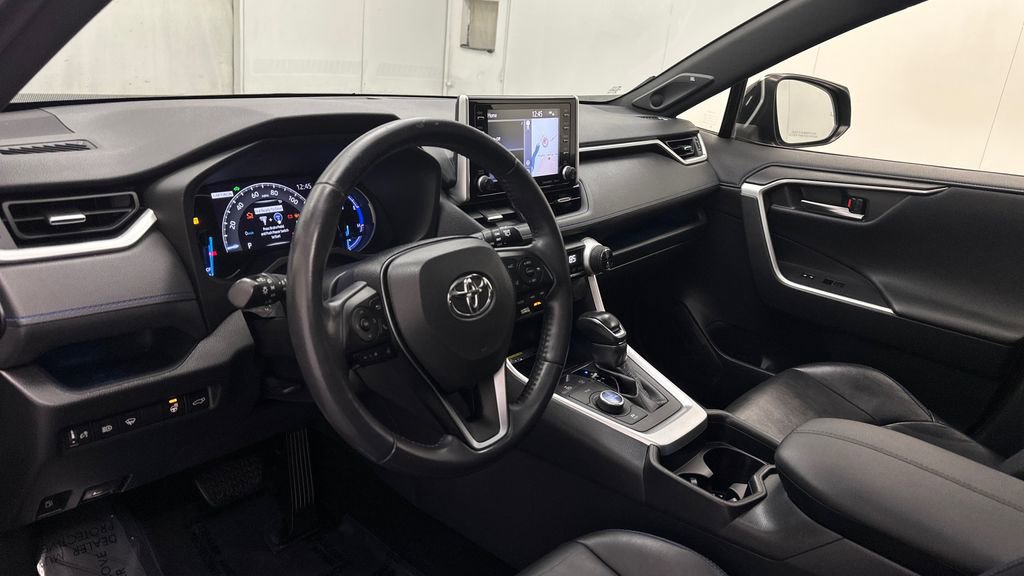 Certified 2019 Toyota RAV4 XSE image 19