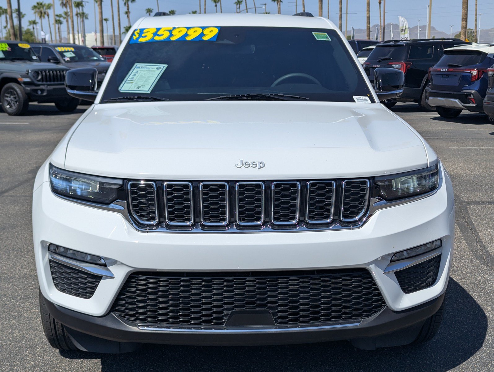 Used 2024 Jeep Grand Cherokee Limited w/ Trailer Tow Package RWD image 6