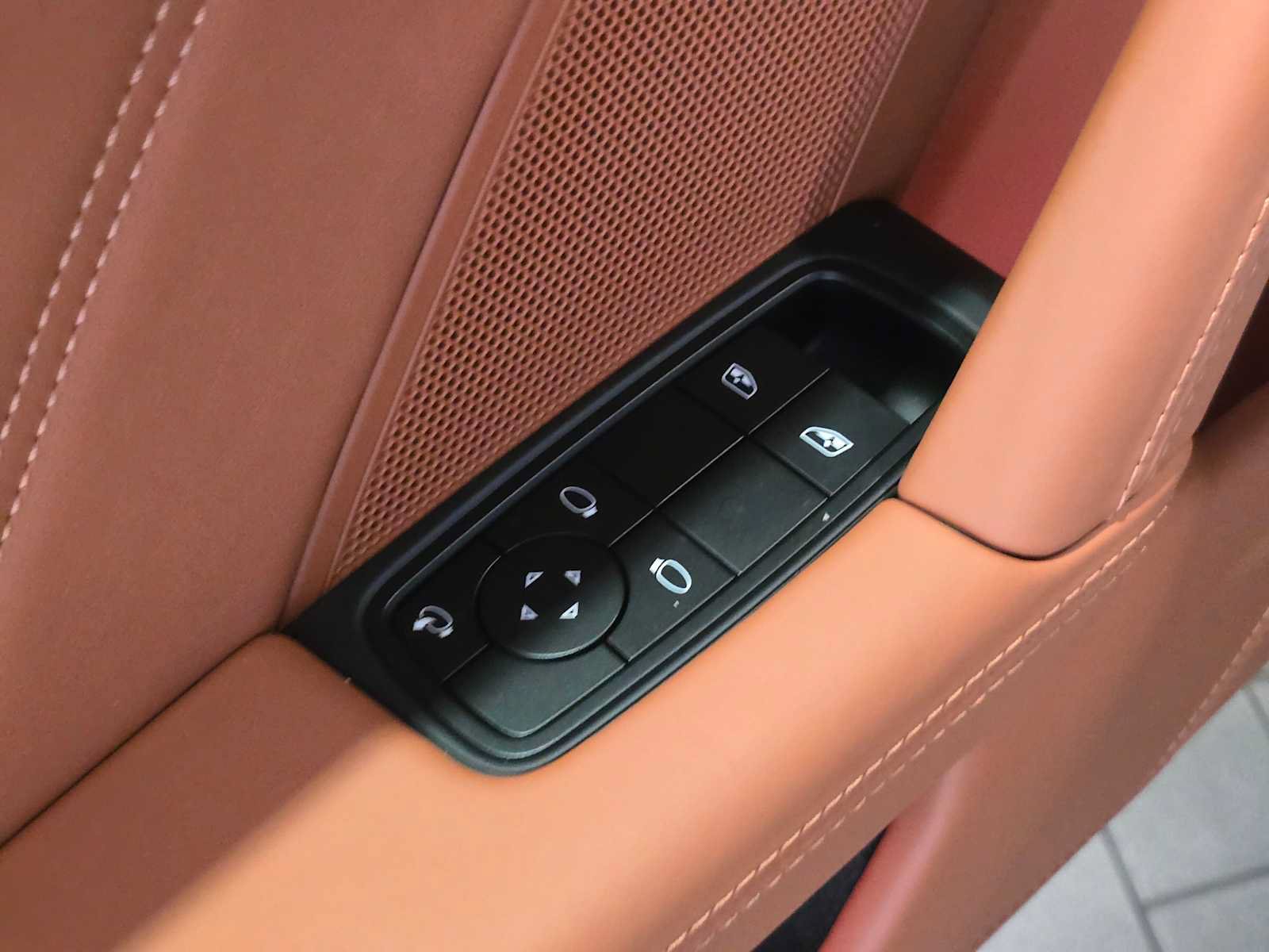 New 2026 Porsche 911 Carrera 4 GTS AWD/4WD image 20