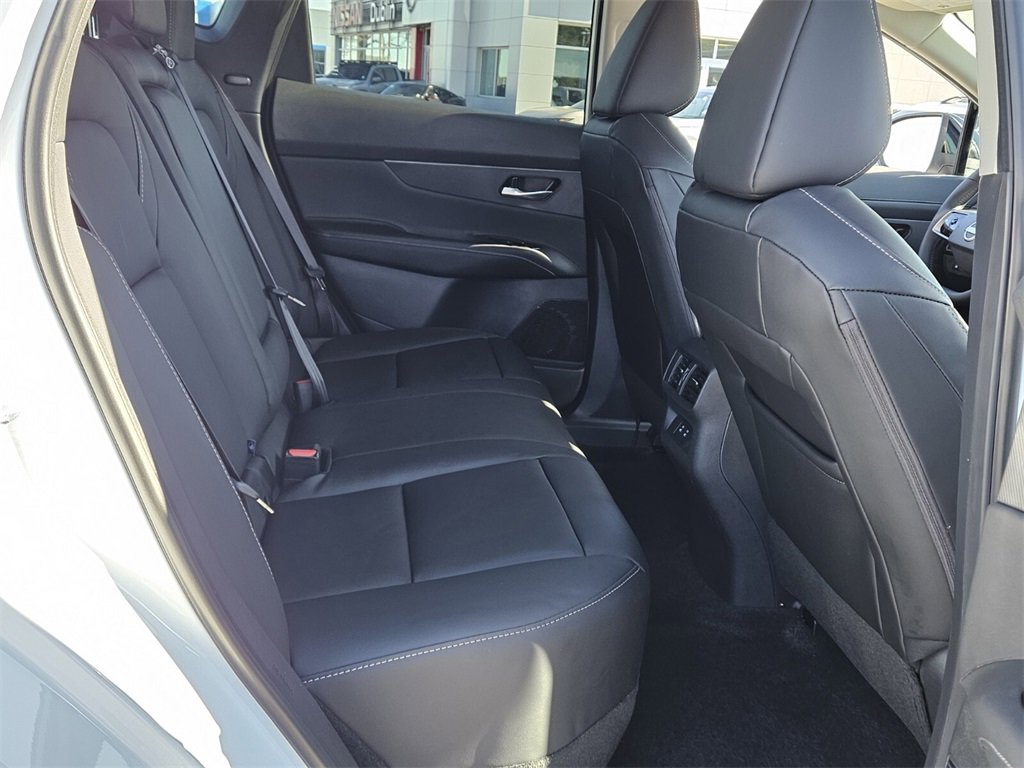 New 2026 Nissan Murano SV image 14