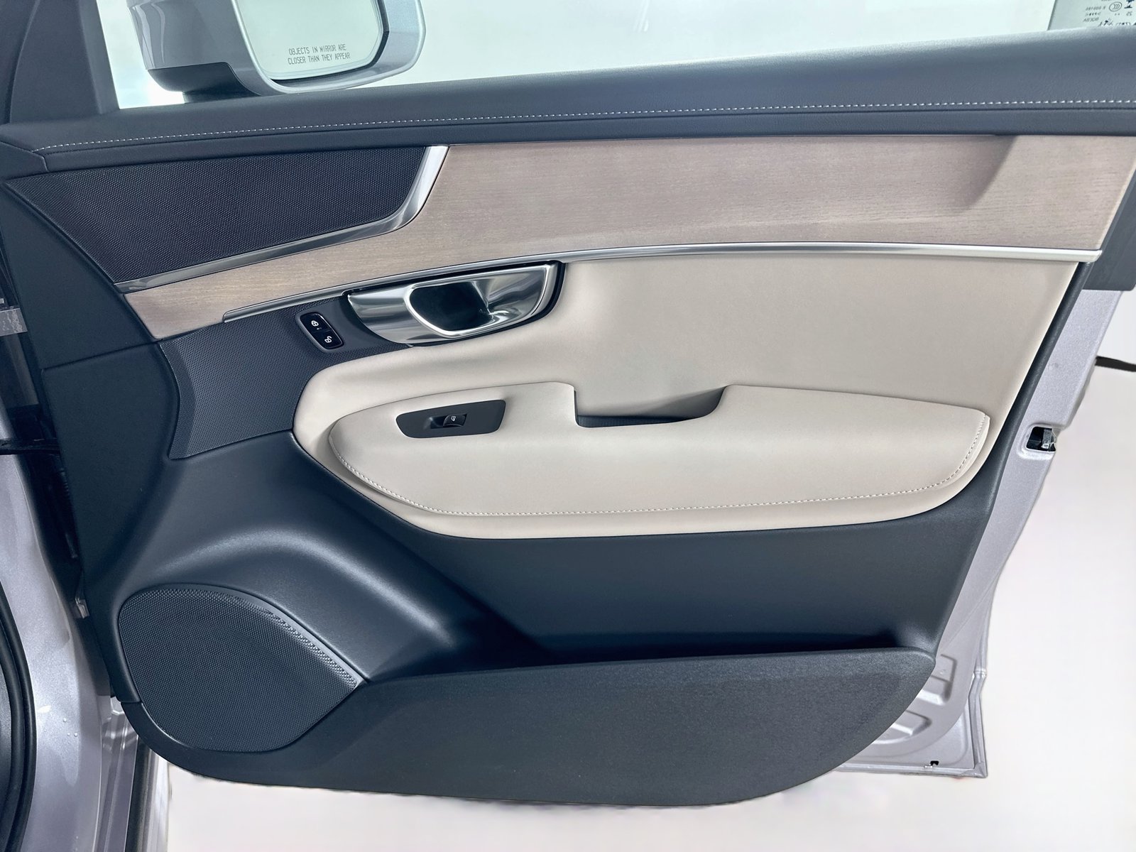 New 2026 Volvo XC90 T8 Plus w/ Protection Package AWD/4WD image 42